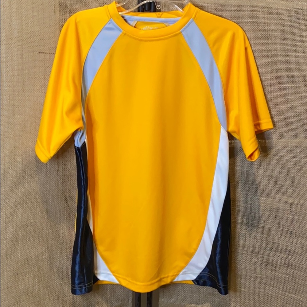 BCG athletic top